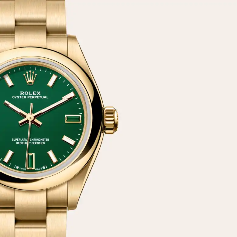 rolex Oyster Perpetual in 18 ct yellow gold, M276208-0002 - Croesus